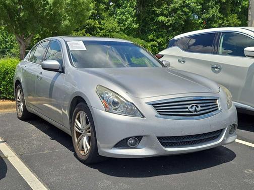 Liquid Platinum 2015 INFINITI Q40 Base