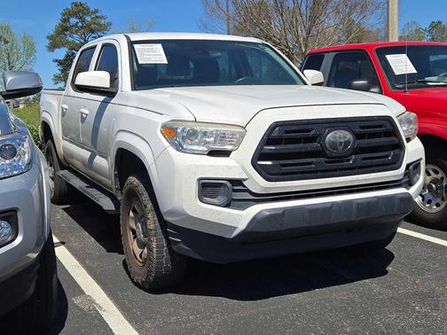 2018 Toyota Tacoma SR