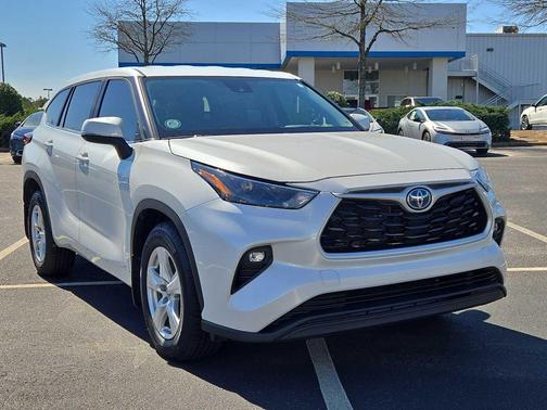 2023 Toyota Highlander Hybrid LE
