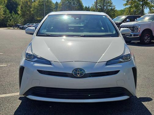 2019 Toyota Prius XLE