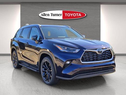 2026 Toyota Highlander Hybrid XLE