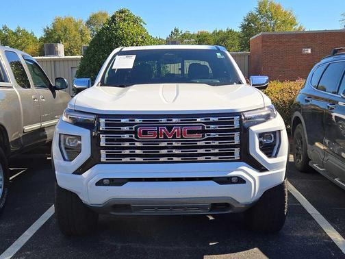 2023 GMC Canyon Denali