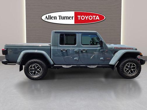 Anvil Clear Coat 2024 Jeep Gladiator Rubicon