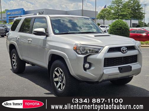 Classic Silver Metallic 2018 Toyota 4Runner TRD Off Road