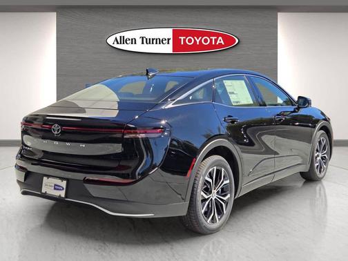 2026 Toyota Crown XLE