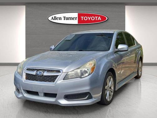 Ice Silver Metallic 2013 Subaru Legacy Premium