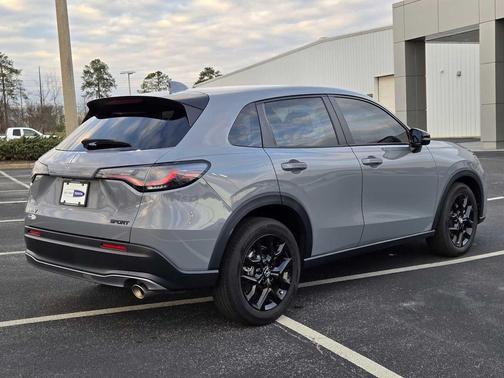 2025 Honda HR-V 2WD Sport