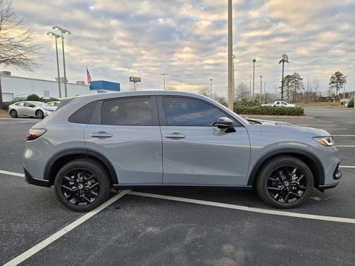 2025 Honda HR-V 2WD Sport