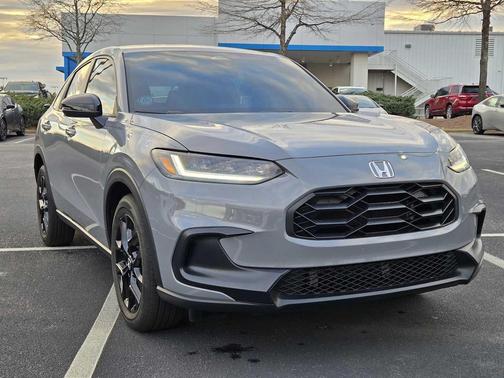 2025 Honda HR-V 2WD Sport