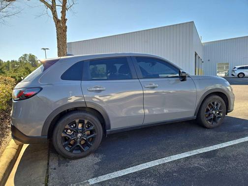 2025 Honda HR-V 2WD Sport