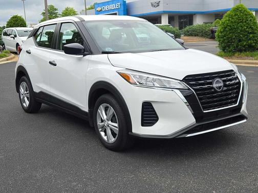 Fresh Powder 2025 Nissan Kicks S