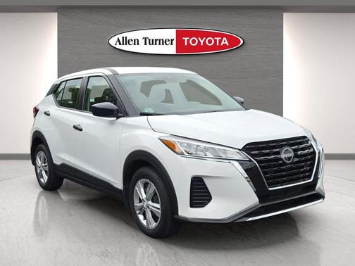 Fresh Powder 2025 Nissan Kicks S