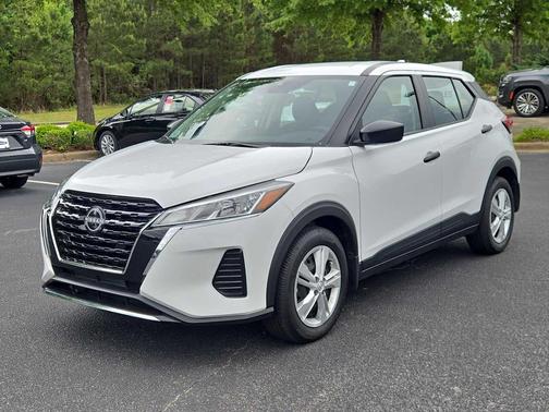 Fresh Powder 2025 Nissan Kicks S