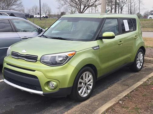 2017 Kia Soul +