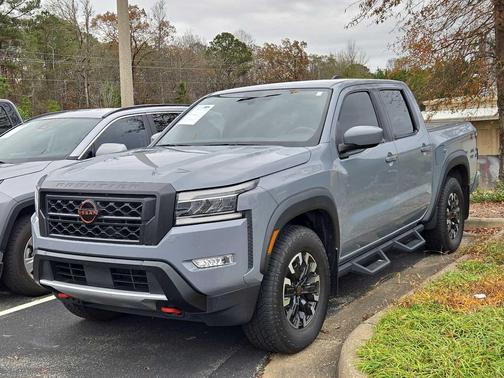 2023 Nissan Frontier PRO-X