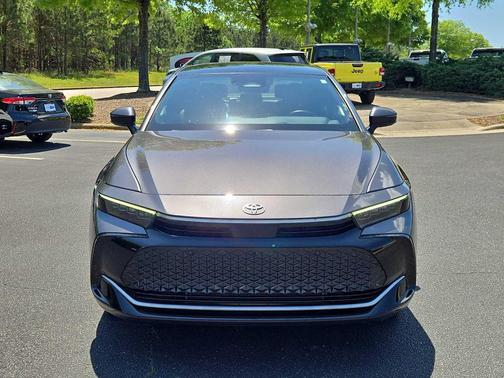 Magnetic Gray Metallic 2024 Toyota Crown Platinum