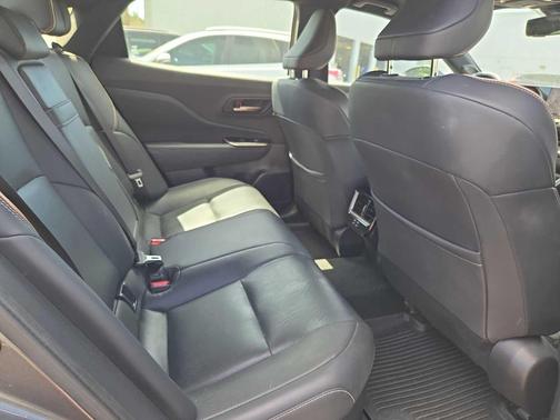 2024 Toyota Crown Platinum