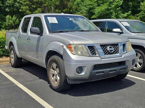 Brilliant Silver 2013 Nissan Frontier SV