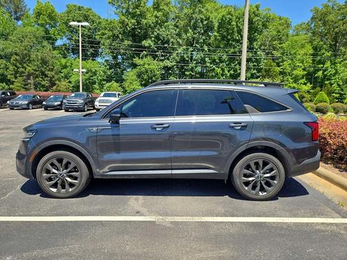 Gravity Grey 2023 Kia Sorento SX