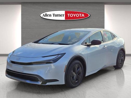 2026 Toyota Prius Plug-In Hybrid SE