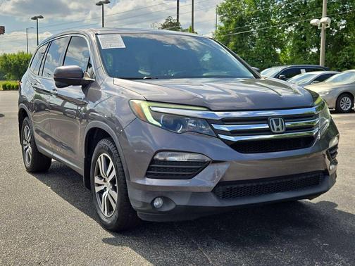 Modern Steel Metallic 2017 Honda Pilot EX-L