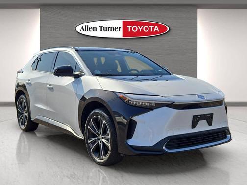 2023 Toyota bZ4X Limited