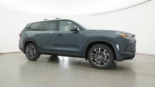 2026 Toyota Grand Highlander Hybrid Platinum MAX
