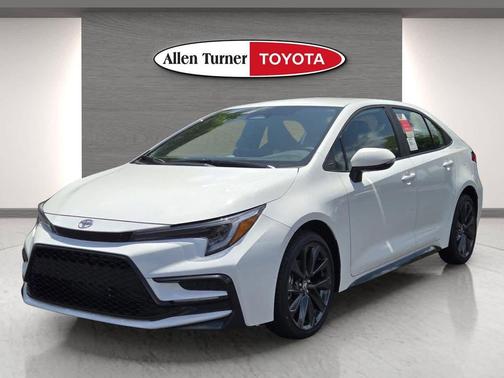 Ice Cap 2026 Toyota Corolla SE