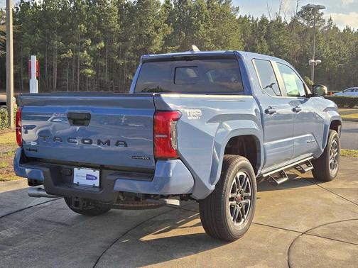 2026 Toyota Tacoma Hybrid TRD Sport