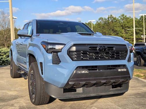 2026 Toyota Tacoma Hybrid TRD Sport