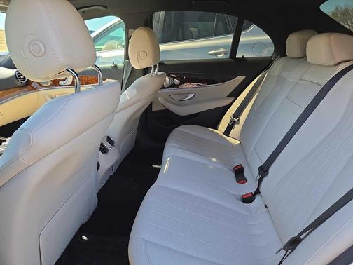 2017 Mercedes-Benz E-Class E 300 Sport