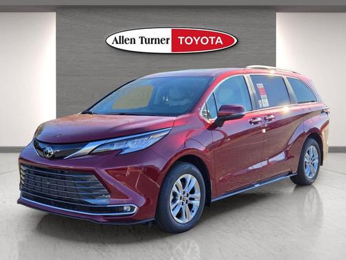 2026 Toyota Sienna Limited