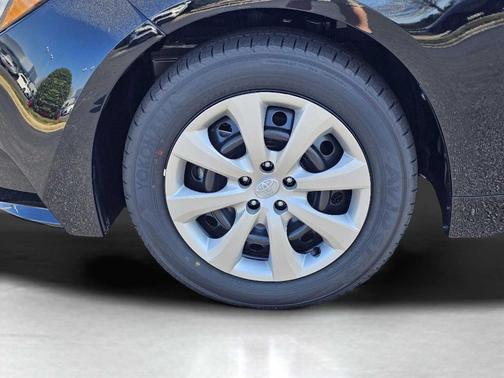 Midnight Black Metallic 2026 Toyota Corolla Hybrid LE