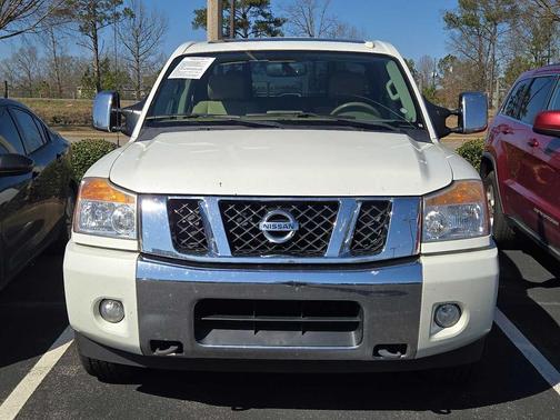 2013 Nissan Titan SL