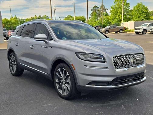 Silver Radiance 2021 Lincoln Nautilus Reserve