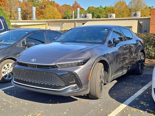 2024 Toyota Crown Platinum