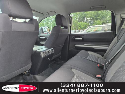 Classic Silver Metallic 2024 Toyota 4Runner SR5
