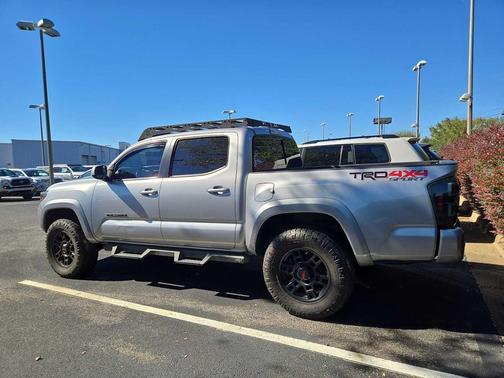 2018 Toyota Tacoma TRD Sport