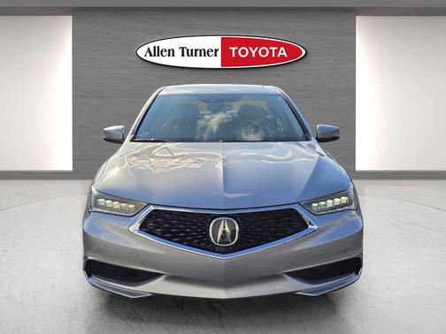 Lunar Silver Metallic 2018 Acura TLX Base