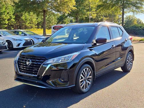 2023 Nissan Kicks SV