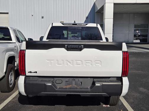 2025 Toyota Tundra SR