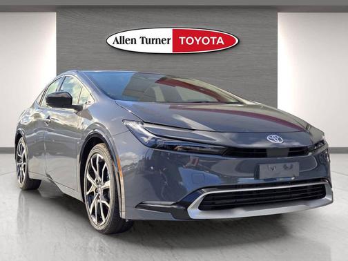 2026 Toyota Prius Plug-In Hybrid XSE