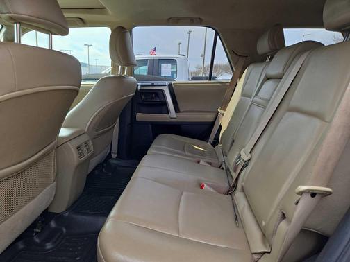 2013 Toyota 4Runner SR5