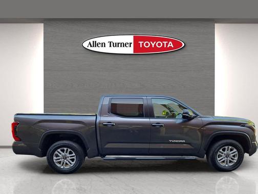 Magnetic Gray Metallic 2025 Toyota Tundra SR5