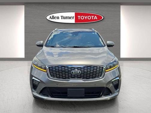 Titanium Silver 2019 Kia Sorento SX