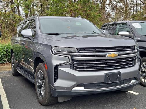 2022 Chevrolet Suburban LT