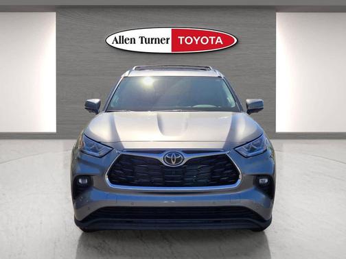 Heavy Metal 2026 Toyota Highlander Hybrid Limited