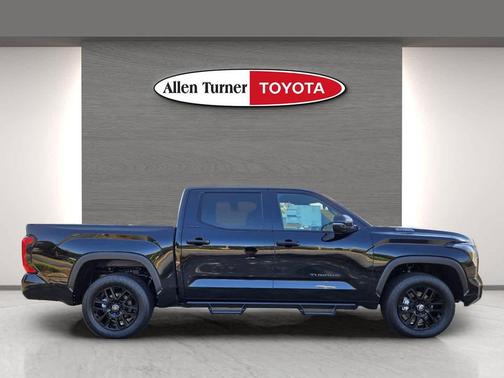 2026 Toyota Tundra Hybrid Platinum