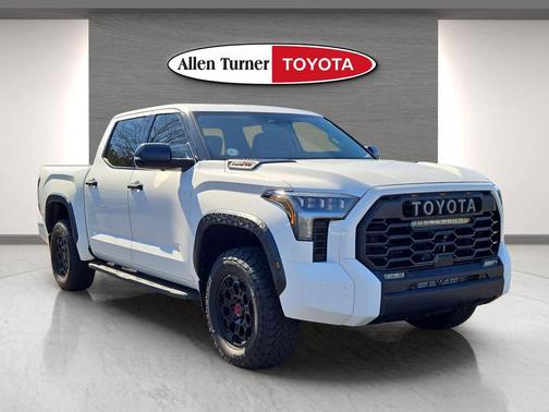 2022 Toyota Tundra Hybrid TRD Pro