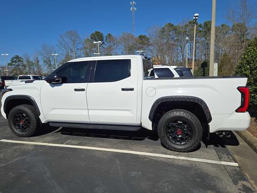 2022 Toyota Tundra Hybrid TRD Pro